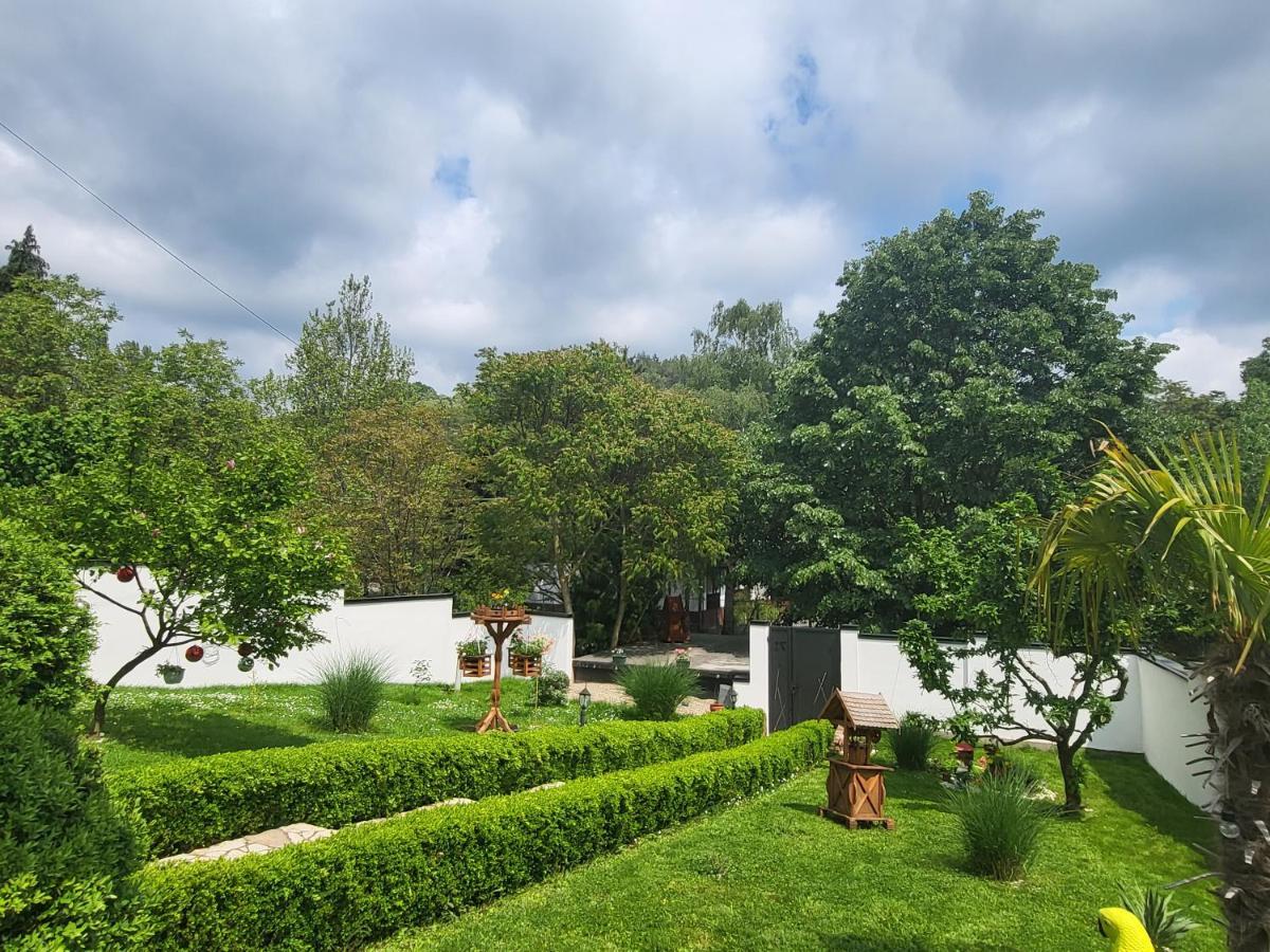 Vila Jovana Vrdnik Exterior foto